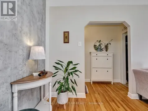 1233 Cheverton Avenue Ottawa ON K1H 7P5