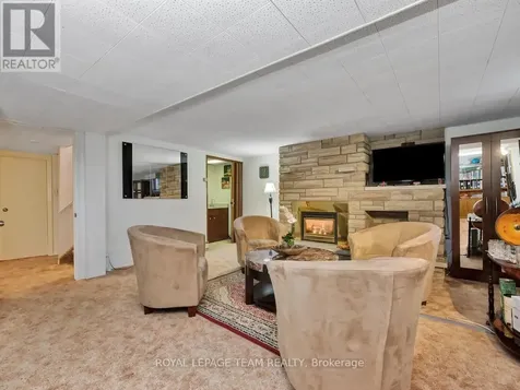 1233 Cheverton Avenue Ottawa ON K1H 7P5
