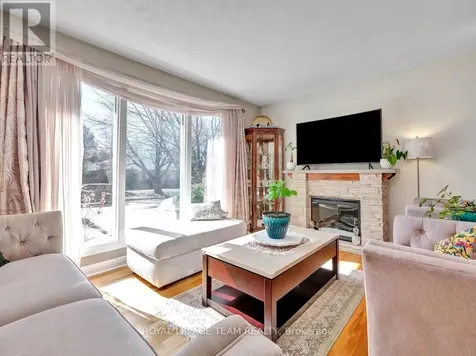 1233 Cheverton Avenue Ottawa ON K1H 7P5