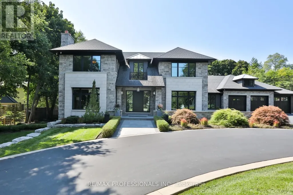 262 Maple Grove Drive Oakville (mo Morrison) ON L6J 4V5