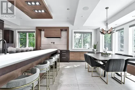 262 Maple Grove Drive Oakville (mo Morrison) ON L6J 4V5