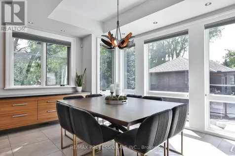 262 Maple Grove Drive Oakville (mo Morrison) ON L6J 4V5
