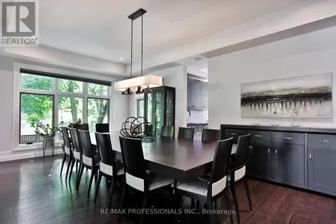 262 Maple Grove Drive Oakville (mo Morrison) ON L6J 4V5