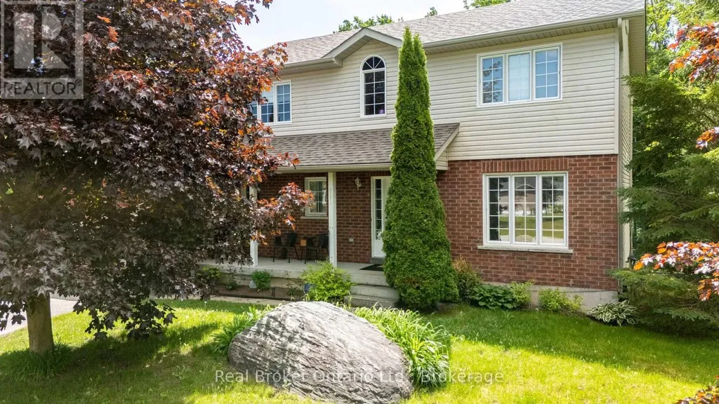 9 Boyd Crescent Oro-medonte (moonstone) ON L0K 1N0