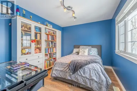 9 Boyd Crescent Oro-medonte (moonstone) ON L0K 1N0