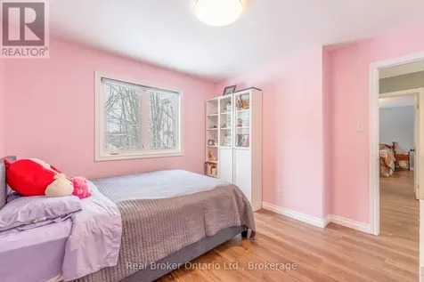 9 Boyd Crescent Oro-medonte (moonstone) ON L0K 1N0