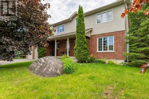9 Boyd Crescent Oro-medonte (moonstone) ON L0K 1N0