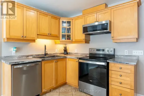 9 Boyd Crescent Oro-medonte (moonstone) ON L0K 1N0