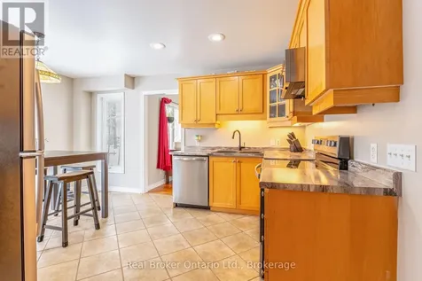 9 Boyd Crescent Oro-medonte (moonstone) ON L0K 1N0