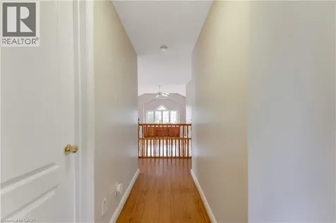213 Grey Fox Drive Kitchener ON N2E 3N7