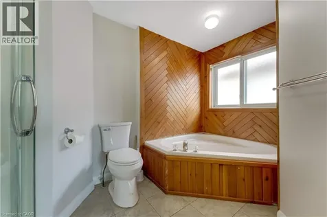 213 Grey Fox Drive Kitchener ON N2E 3N7