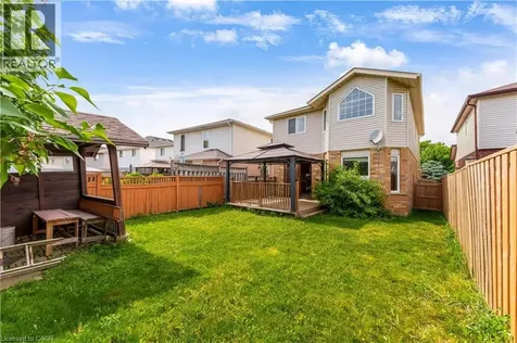 213 Grey Fox Drive Kitchener ON N2E 3N7