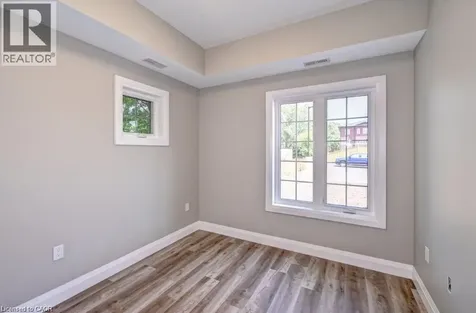33 Murray Court Milverton ON N0K 1M0