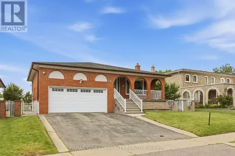17 Harris Crescent Vaughan (west Woodbridge) ON L4L 1R7