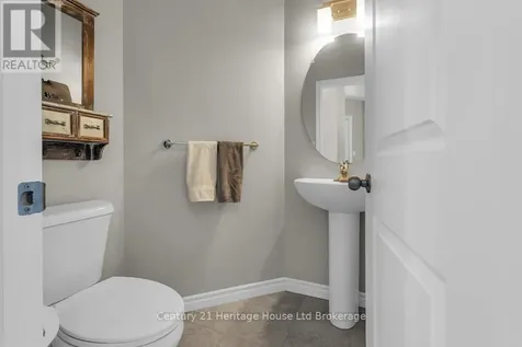 29 Brookside Lane Tillsonburg ON N4G 0A1