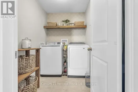 29 Brookside Lane Tillsonburg ON N4G 0A1
