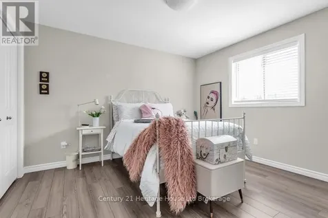 29 Brookside Lane Tillsonburg ON N4G 0A1