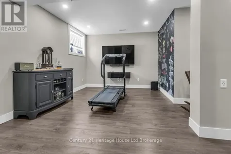29 Brookside Lane Tillsonburg ON N4G 0A1