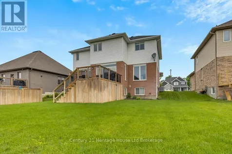 29 Brookside Lane Tillsonburg ON N4G 0A1
