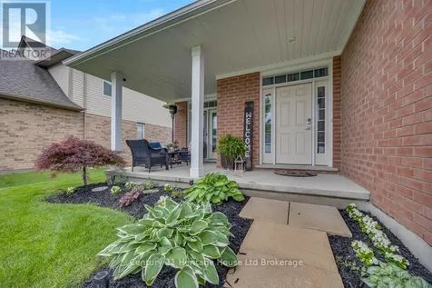 29 Brookside Lane Tillsonburg ON N4G 0A1