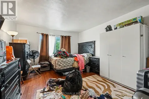 40 Jolliet Avenue Ottawa ON K1L 5H5