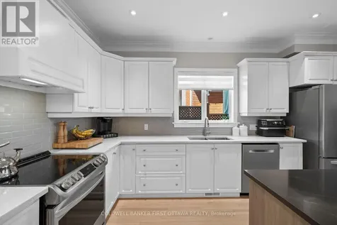 2803 St. Stephen's Street Ottawa ON K2B 1B6