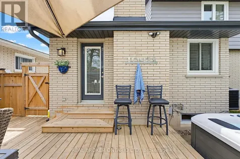 24 Magnolia Street Brantford ON N3R 1P8