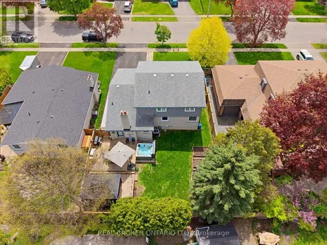 24 Magnolia Street Brantford ON N3R 1P8