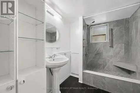 29 Cloverloft Court Ottawa ON K2S 1T3