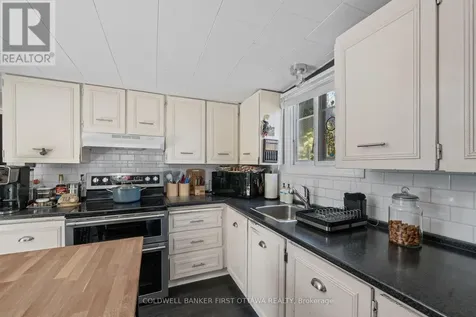 29 Cloverloft Court Ottawa ON K2S 1T3