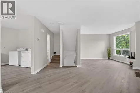 60 Elmsdale Drive Kitchener ON N2E 2G4
