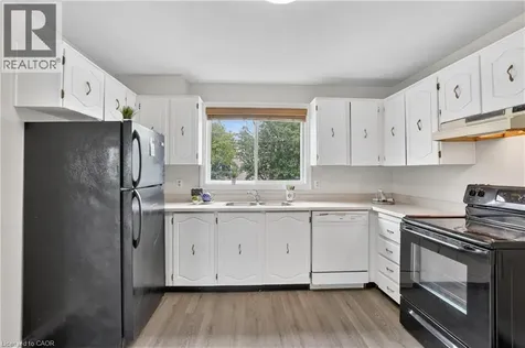 60 Elmsdale Drive Kitchener ON N2E 2G4