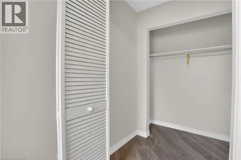 60 Elmsdale Drive Kitchener ON N2E 2G4