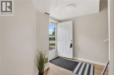 60 Elmsdale Drive Kitchener ON N2E 2G4