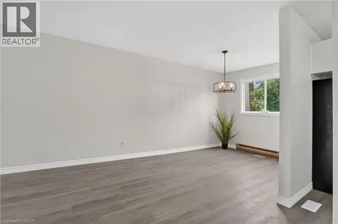 60 Elmsdale Drive Kitchener ON N2E 2G4