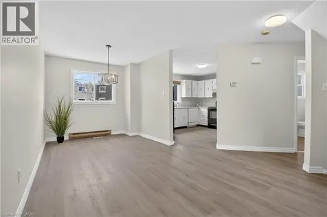 60 Elmsdale Drive Kitchener ON N2E 2G4