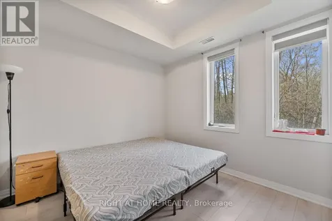25 Isherwood Avenue Cambridge ON N1R 0E2