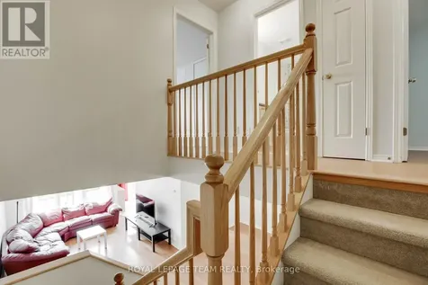 33 Scampton Drive Ottawa ON K2W 1G1