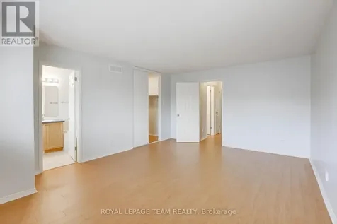 33 Scampton Drive Ottawa ON K2W 1G1