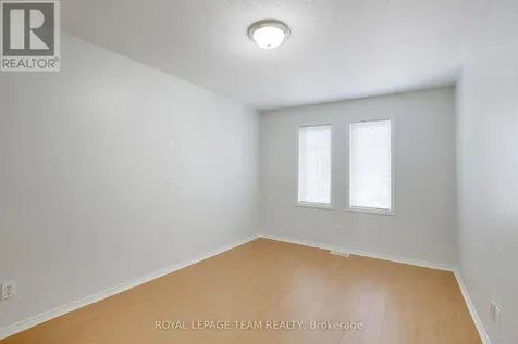 33 Scampton Drive Ottawa ON K2W 1G1