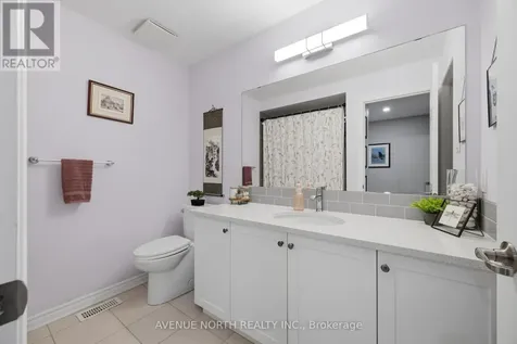 536 Snow Goose Street Ottawa ON K2J 0T3