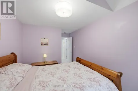 536 Snow Goose Street Ottawa ON K2J 0T3