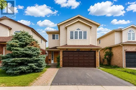 213 Grey Fox Drive Kitchener ON N2E 3N7