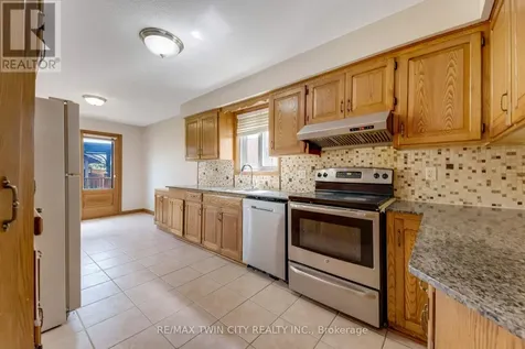 213 Grey Fox Drive Kitchener ON N2E 3N7