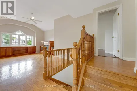 213 Grey Fox Drive Kitchener ON N2E 3N7