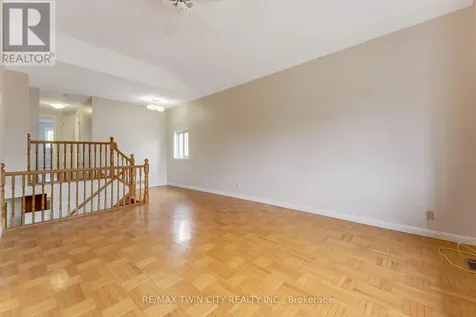 213 Grey Fox Drive Kitchener ON N2E 3N7