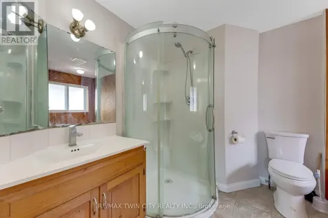 213 Grey Fox Drive Kitchener ON N2E 3N7
