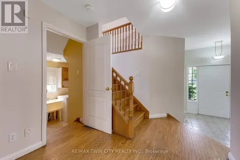 213 Grey Fox Drive Kitchener ON N2E 3N7