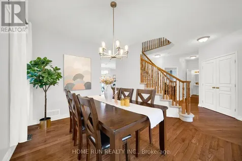 103 Cheyenne Way Ottawa ON K2J 0E8
