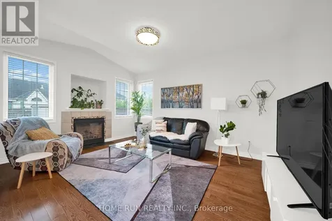 103 Cheyenne Way Ottawa ON K2J 0E8